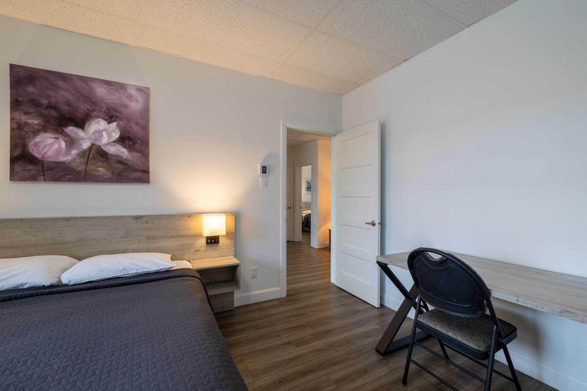 Motel Et Condo Chez Charley Sainte-Anne-de-Beaupré Kültér fotó