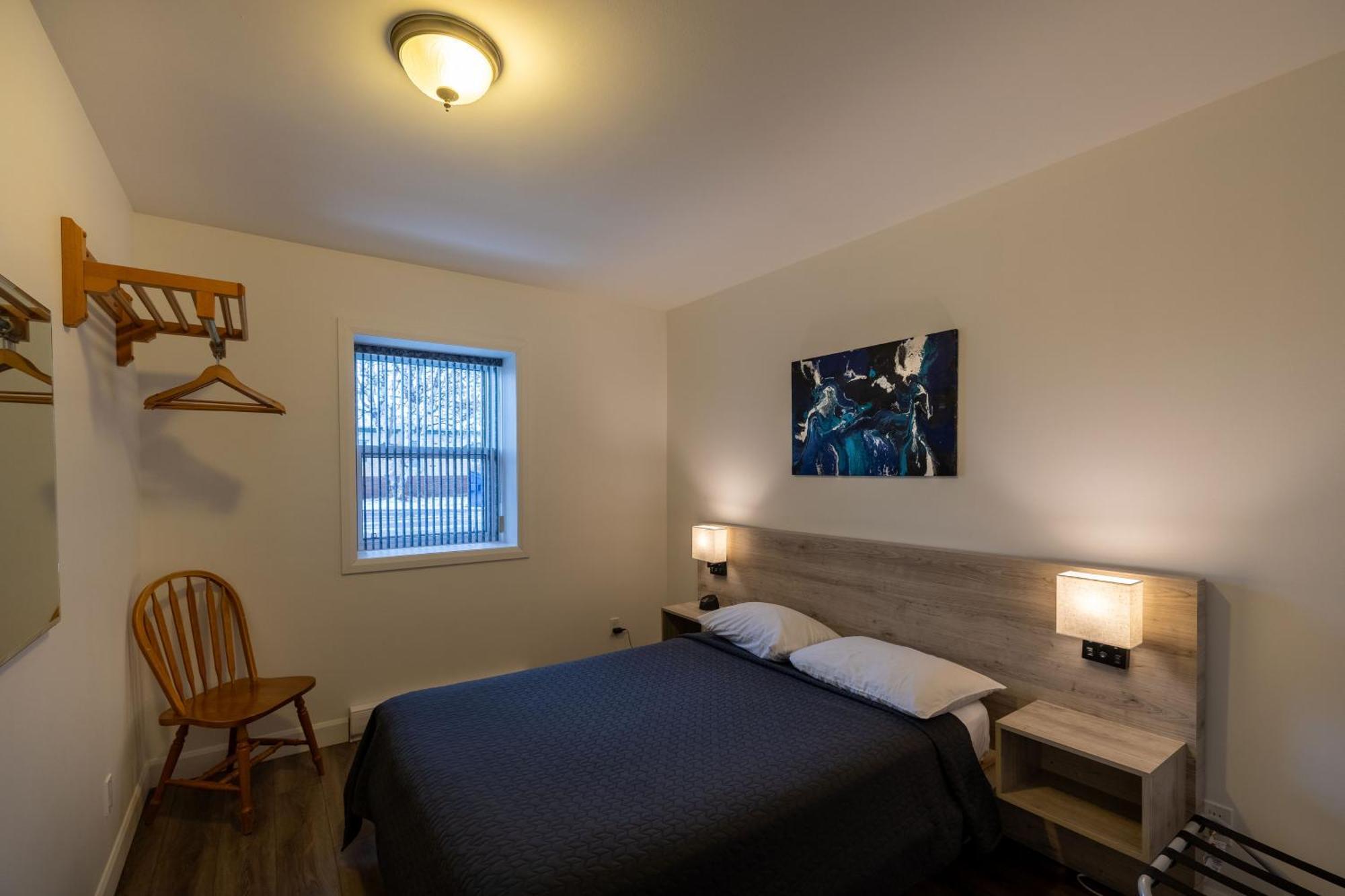 Motel Et Condo Chez Charley Sainte-Anne-de-Beaupré Kültér fotó